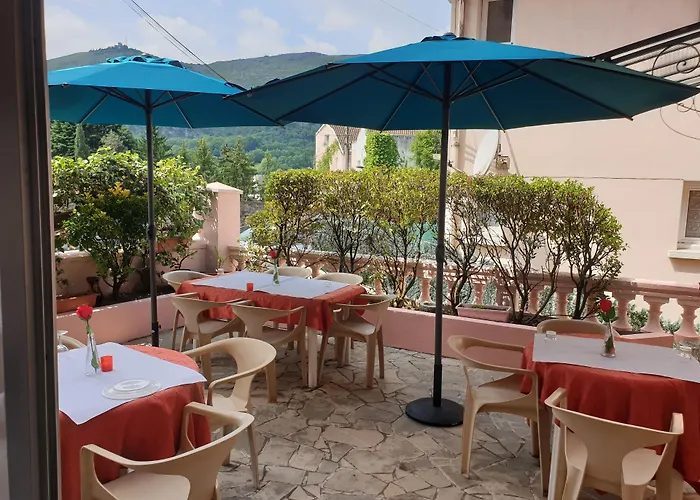 Saint Avit * ルルド